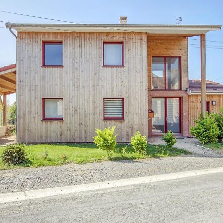 Pleasant Cottage In Challerange 外观 照片